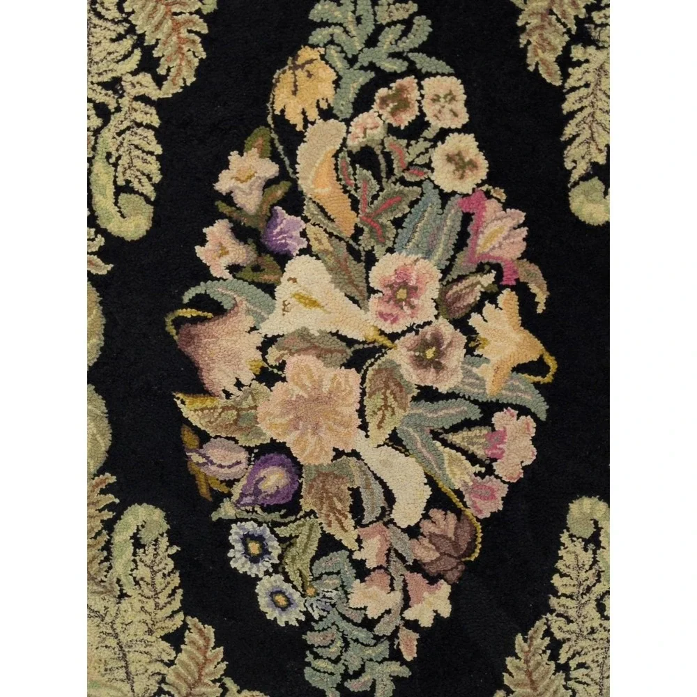 VTG Antique Gorgeous Hooked Rug 49